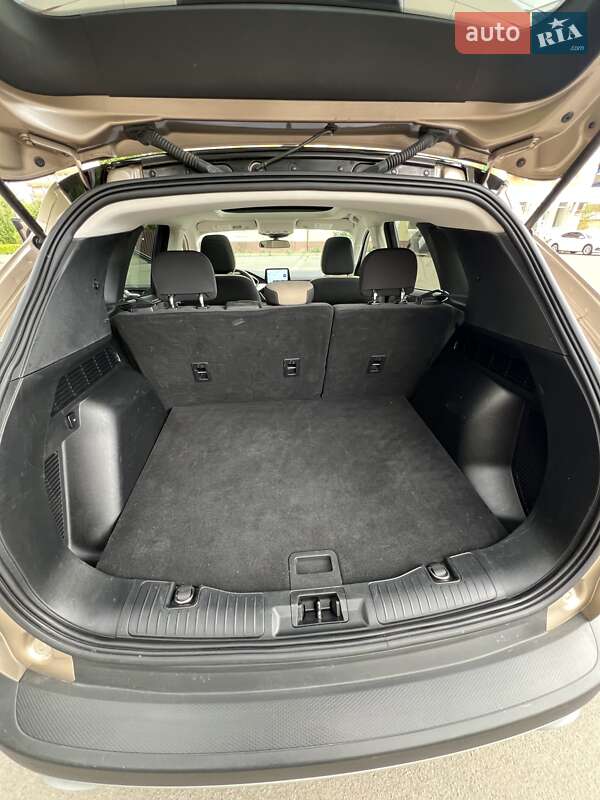 Внедорожник / Кроссовер Ford Escape 2021 в Харькове