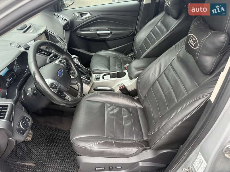 Позашляховик / Кросовер Ford Escape 2013 в Львові