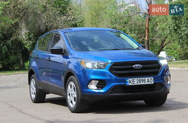 Позашляховик / Кросовер Ford Escape 2019 в 