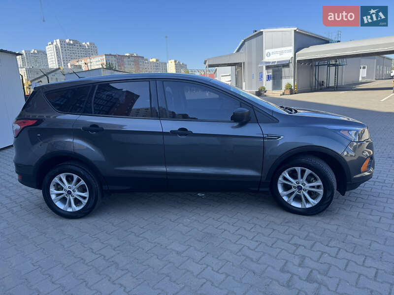 Позашляховик / Кросовер Ford Escape 2018 в Одесі