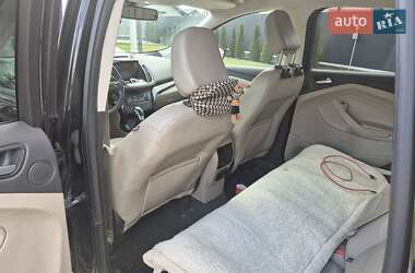 Позашляховик / Кросовер Ford Escape 2018 в 