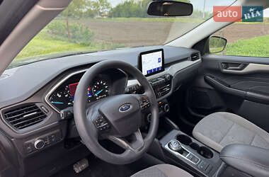 Внедорожник / Кроссовер Ford Escape 2022 в 