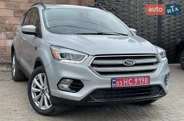 Позашляховик / Кросовер Ford Escape 2019 в Луцьку