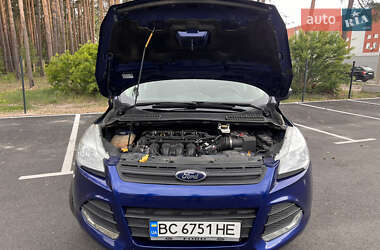 Внедорожник / Кроссовер Ford Escape 2014 в 