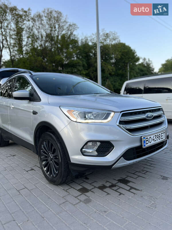 Ford Escape 2017