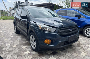 Позашляховик / Кросовер Ford Escape 2019 в 