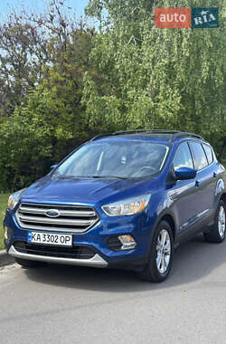 Внедорожник / Кроссовер Ford Escape 2018 в Киеве