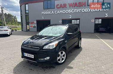 Позашляховик / Кросовер Ford Escape 2013 в 