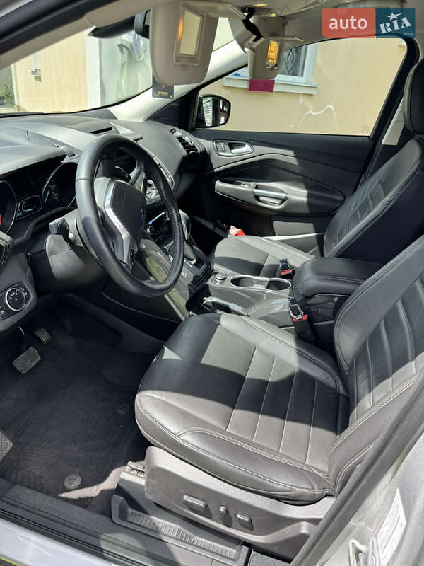 Внедорожник / Кроссовер Ford Escape 2015 в Киеве