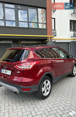Внедорожник / Кроссовер Ford Escape 2015 в 