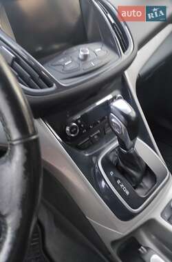 Внедорожник / Кроссовер Ford Escape 2013 в 