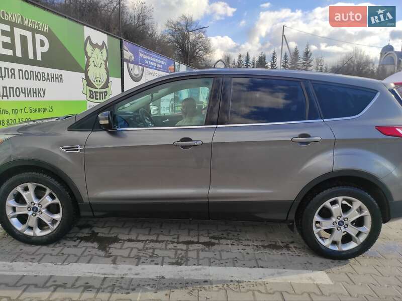 Внедорожник / Кроссовер Ford Escape 2013 в Тернополе