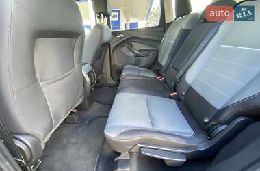 Позашляховик / Кросовер Ford Escape 2013 в 