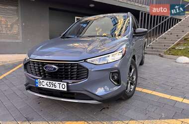 Позашляховик / Кросовер Ford Escape 2023 в Львові