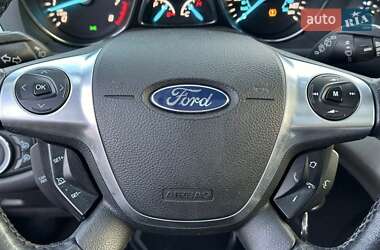 Внедорожник / Кроссовер Ford Escape 2013 в 