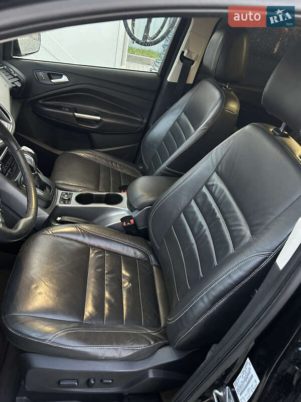 Внедорожник / Кроссовер Ford Escape 2016 в Бережанах