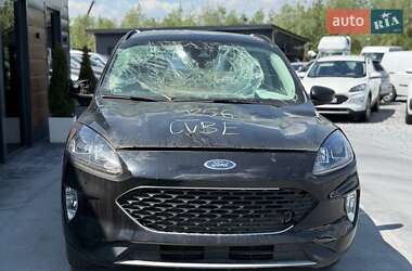 Внедорожник / Кроссовер Ford Escape 2022 в 