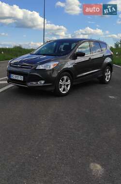 Позашляховик / Кросовер Ford Escape 2015 в Львові