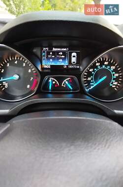 Внедорожник / Кроссовер Ford Escape 2014 в 