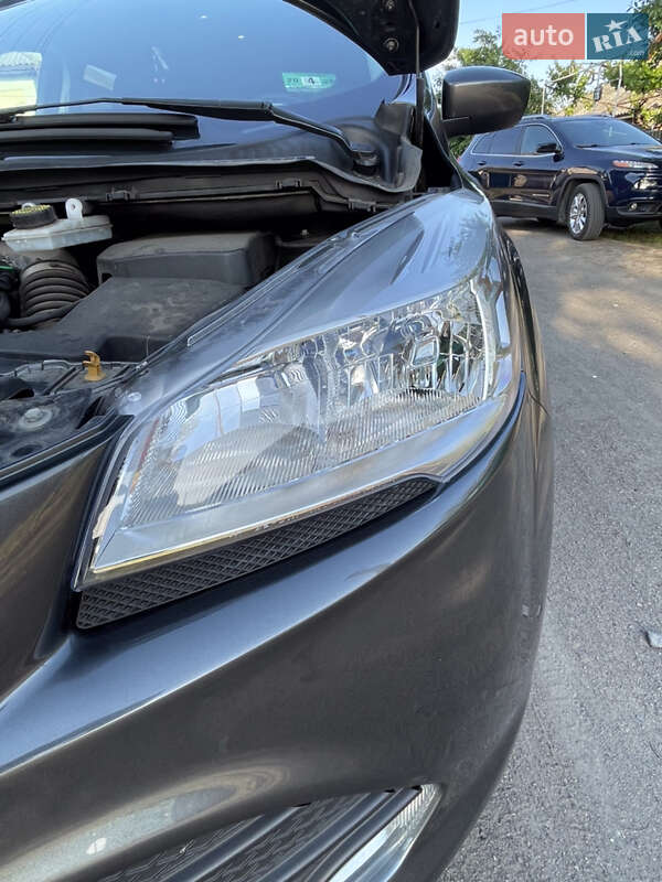 Внедорожник / Кроссовер Ford Escape 2016 в Гайвороне