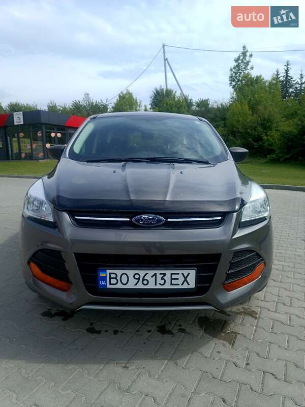 Внедорожник / Кроссовер Ford Escape 2014 в Тернополе