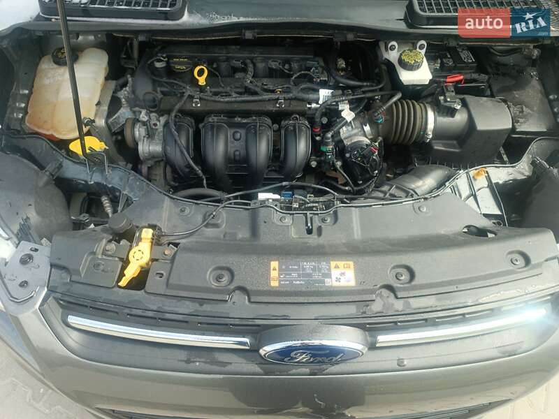 Внедорожник / Кроссовер Ford Escape 2014 в Тернополе