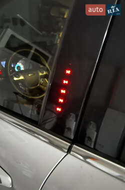 Внедорожник / Кроссовер Ford Escape 2012 в 