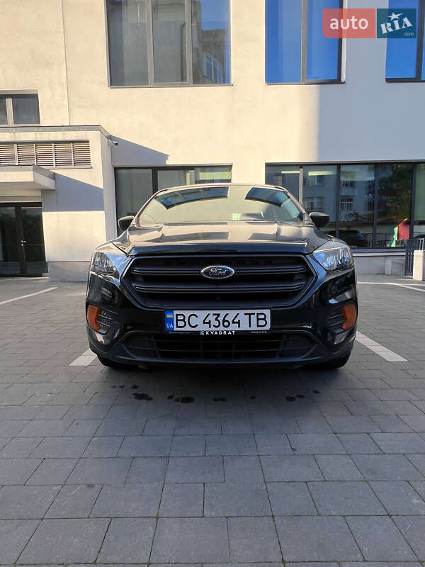 Позашляховик / Кросовер Ford Escape 2018 в Львові