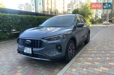 Внедорожник / Кроссовер Ford Escape 2023 в 