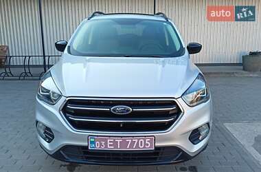 Позашляховик / Кросовер Ford Escape 2018 в Дубні