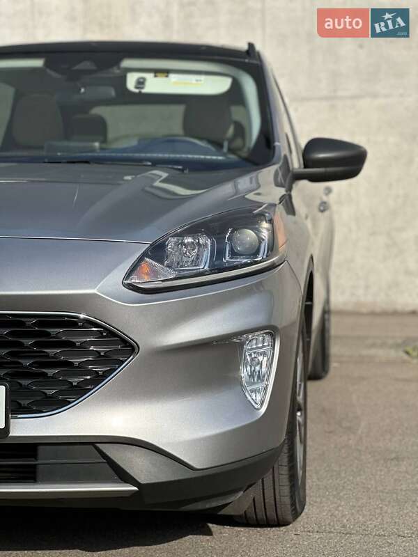 Позашляховик / Кросовер Ford Escape 2022 в Києві