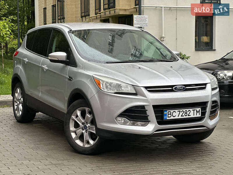 Внедорожник / Кроссовер Ford Escape 2013 в 