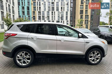 Внедорожник / Кроссовер Ford Escape 2013 в 