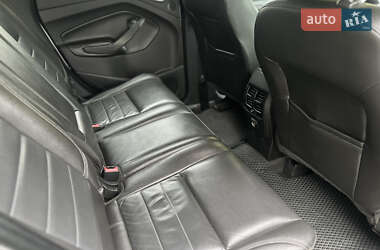 Внедорожник / Кроссовер Ford Escape 2013 в 
