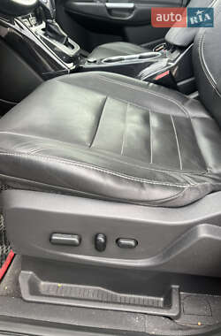 Внедорожник / Кроссовер Ford Escape 2013 в 