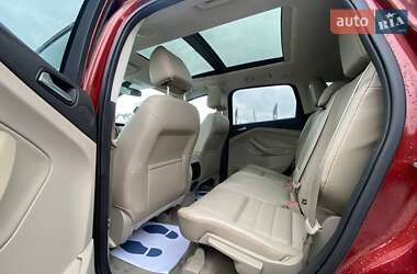 Позашляховик / Кросовер Ford Escape 2014 в 