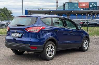 Внедорожник / Кроссовер Ford Escape 2015 в 