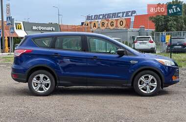 Внедорожник / Кроссовер Ford Escape 2015 в 