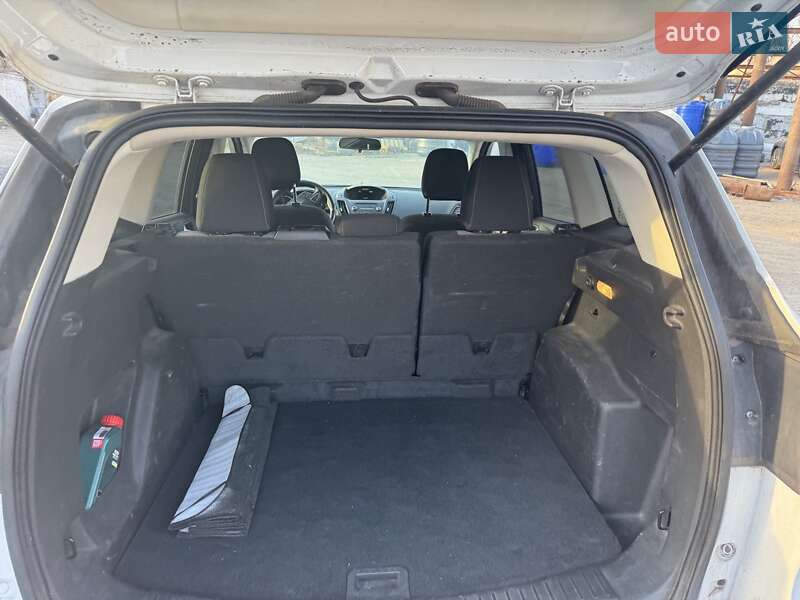 Внедорожник / Кроссовер Ford Escape 2017 в Кривом Роге фото 11 Внедорожник / Кроссовер Ford Escape 2017 в Кривом Роге