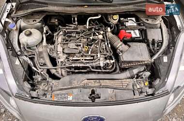 Позашляховик / Кросовер Ford Escape 2022 в 