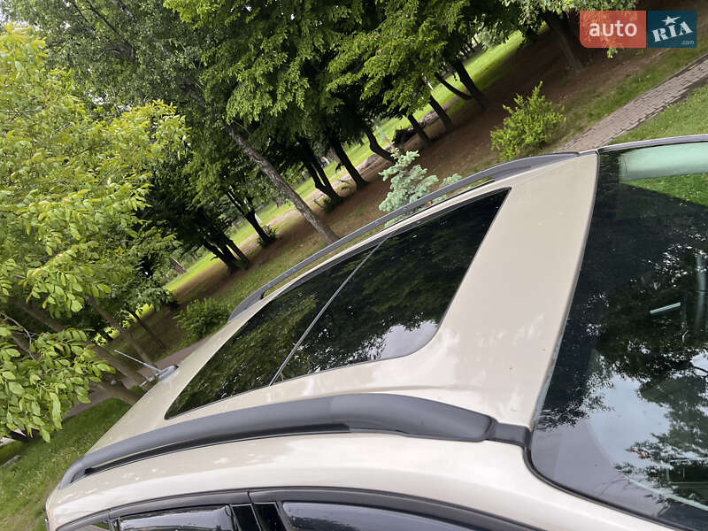 Внедорожник / Кроссовер Ford Escape 2016 в Вишневом
