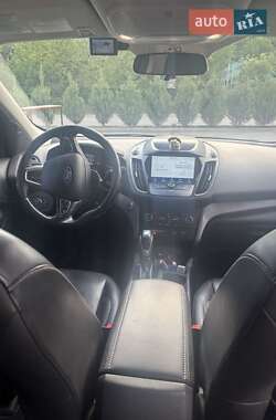 Внедорожник / Кроссовер Ford Escape 2019 в 