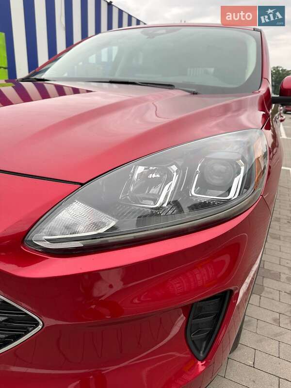 Позашляховик / Кросовер Ford Escape 2019 в Києві