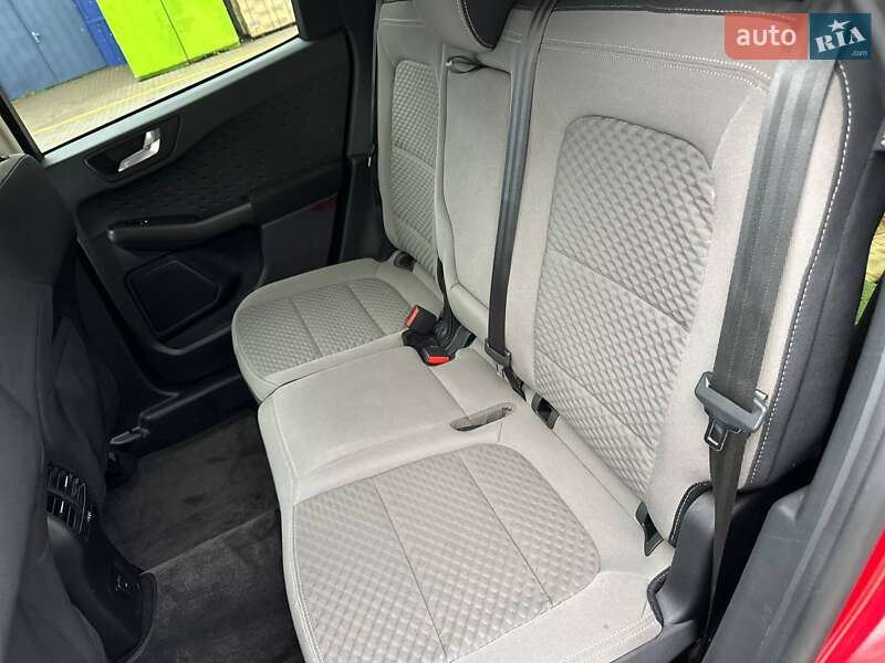 Позашляховик / Кросовер Ford Escape 2019 в Києві