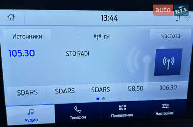 Внедорожник / Кроссовер Ford Escape 2020 в 