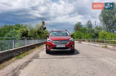 Позашляховик / Кросовер Ford Escape 2017 в 