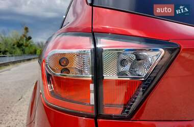 Позашляховик / Кросовер Ford Escape 2017 в 