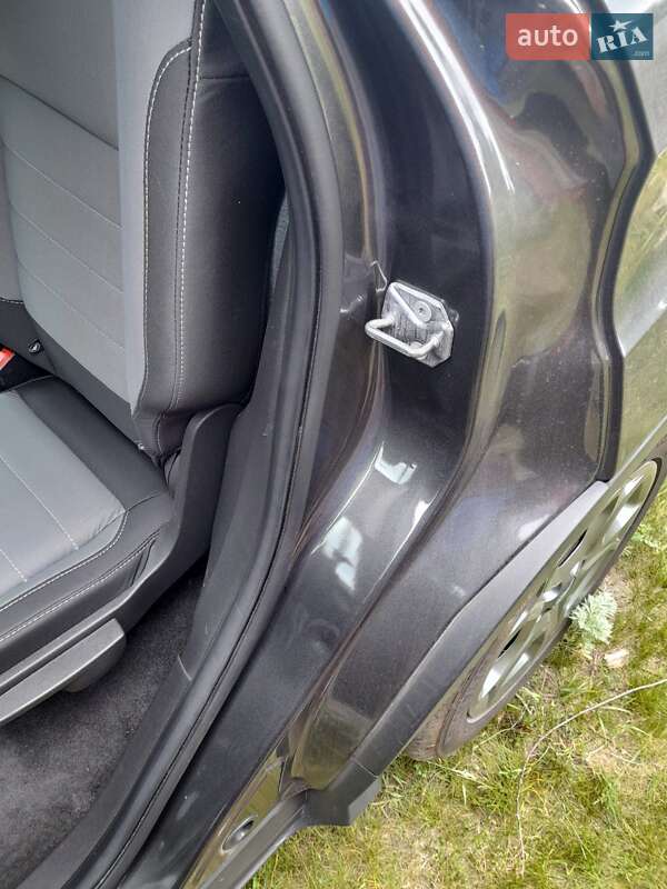 Внедорожник / Кроссовер Ford Escape 2018 в Полтаве фото 23 Внедорожник / Кроссовер Ford Escape 2018 в Полтаве