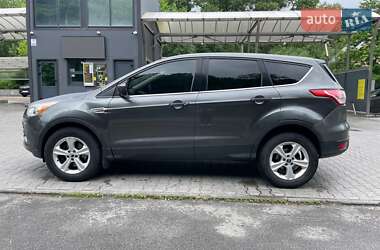 Внедорожник / Кроссовер Ford Escape 2014 в 