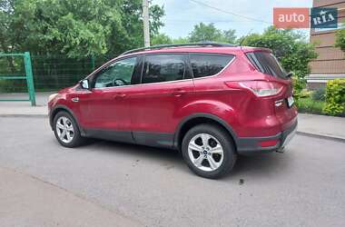 Позашляховик / Кросовер Ford Escape 2013 в 